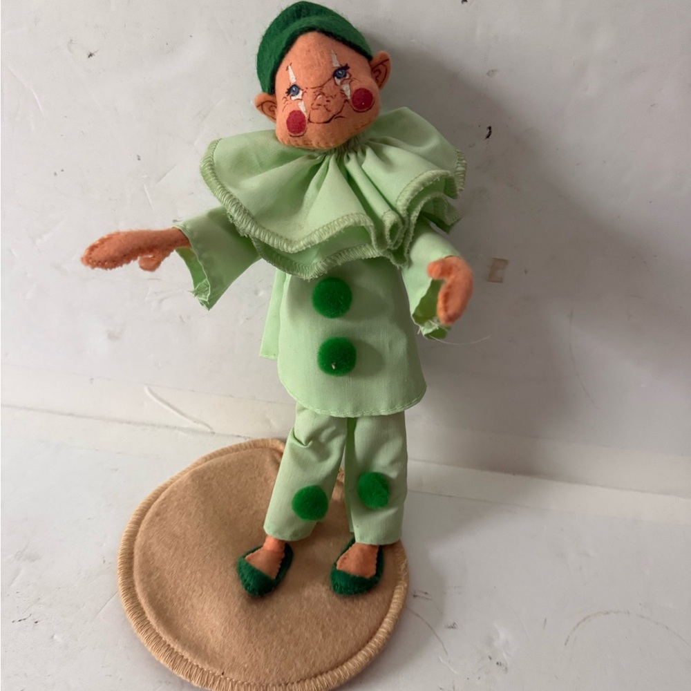Vintage ANNALEE MOBILITEE Dolls - Green Elf 10"